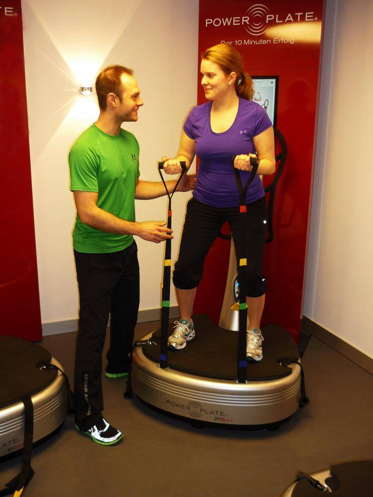 Power Plate Ein Vibrierendes Ganzkorpertraining